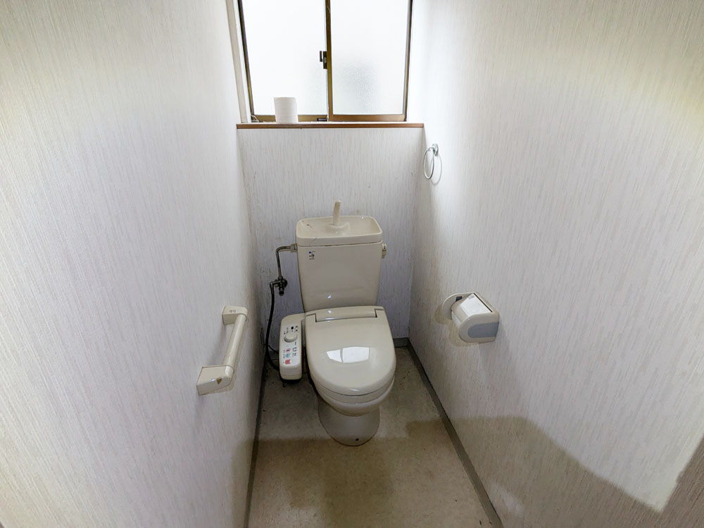 《トイレ》高岡市石瀬（中古住宅）