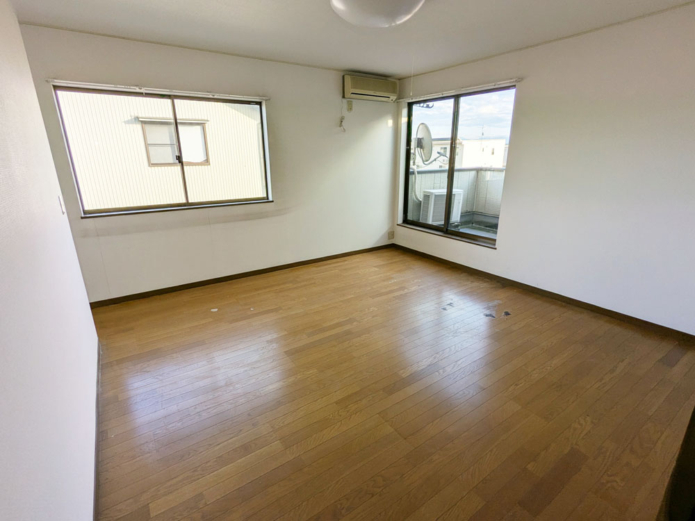 ２階洋室（クローゼットあり）