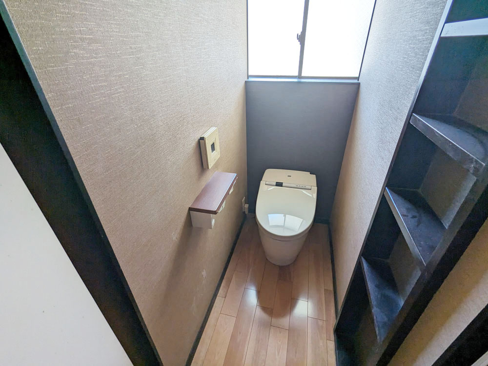 《トイレ》高岡市宮田町（中古住宅）