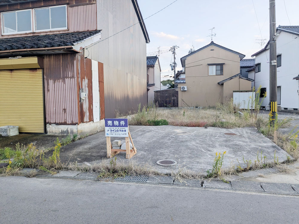 《外観》氷見市幸町売地